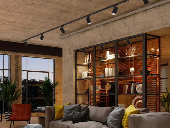 2-phase track spotlight Dash 2