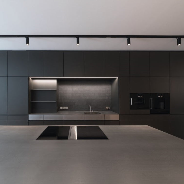 3-phase reed track spotlight