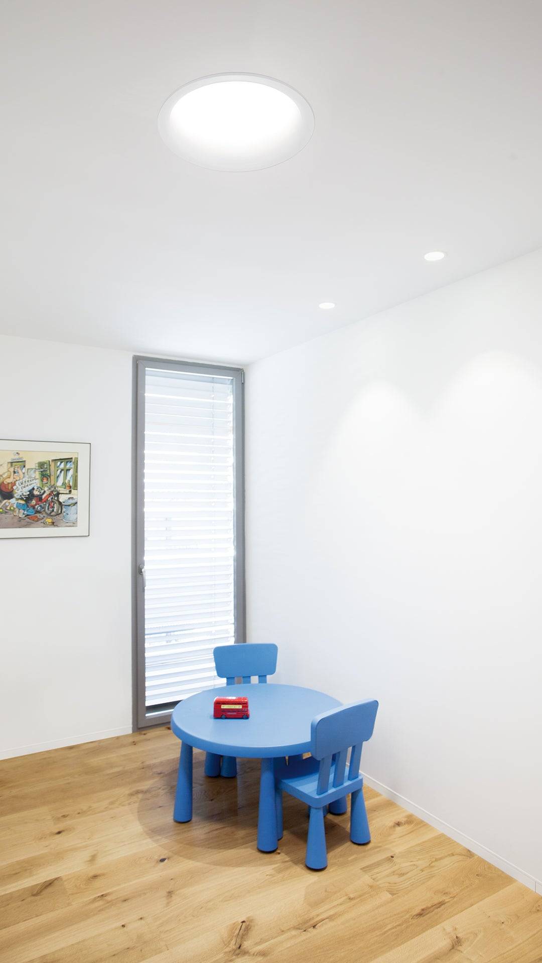 Arkoslight LED Einbauleuchte Drop micro matt, schwarz, moderne Anwendung im Wohnzimmer