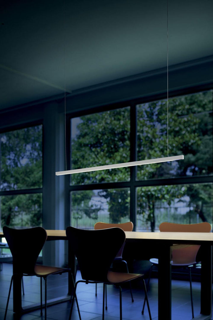 Elle suspension lumineuse