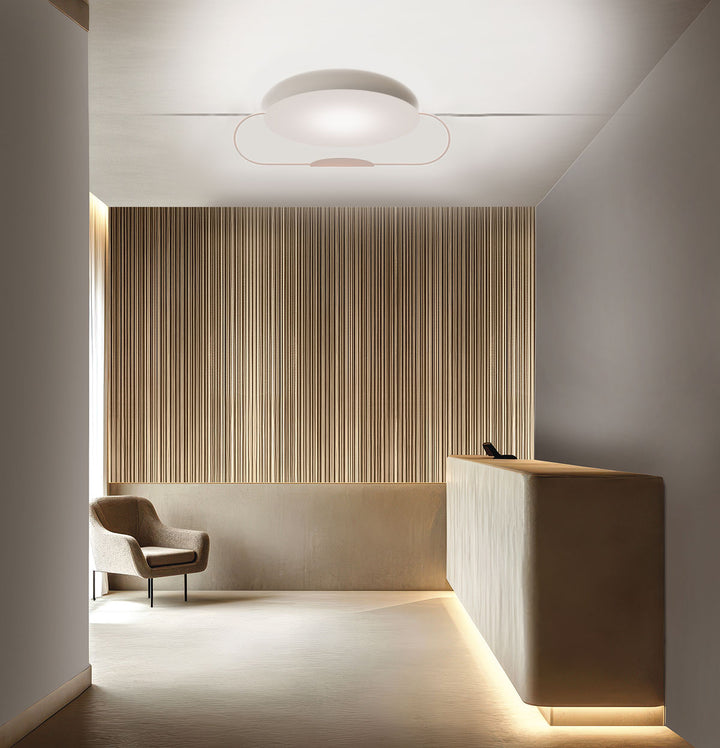 Eterea wall/ceiling light