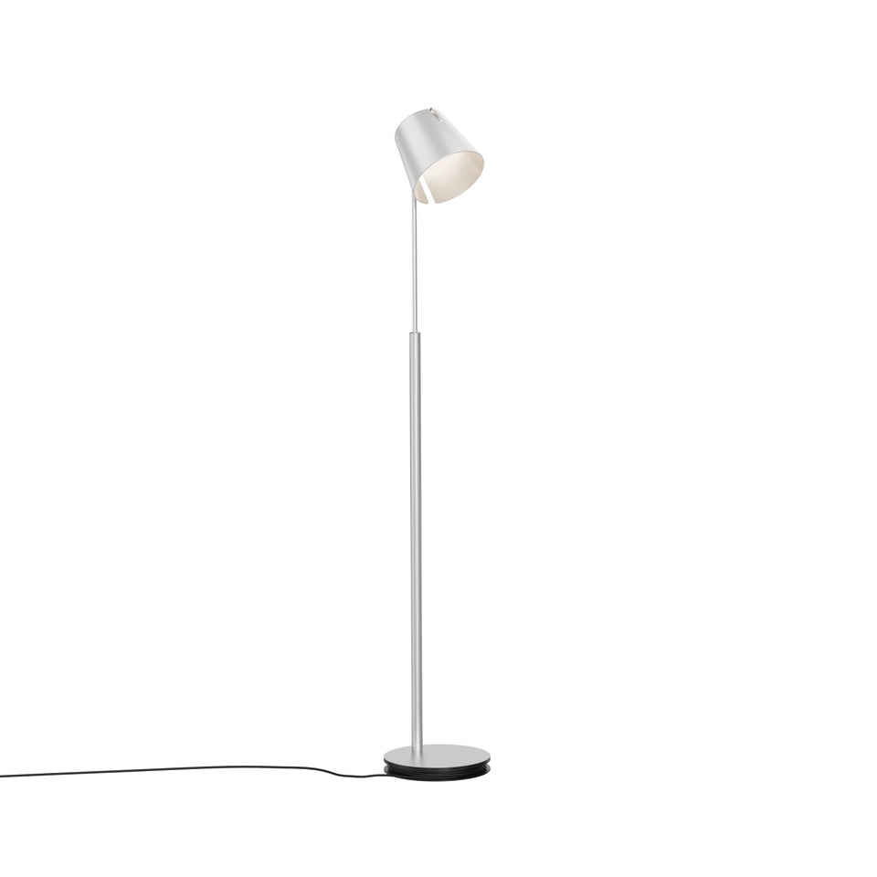 Baltensweiler Stehleuchte Fez, aluminium, Vorderansicht