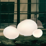 Foscarini, Aussenkugelleuchte Gregg, Raumbild Garten