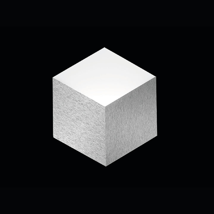 Geo wall/ceiling light