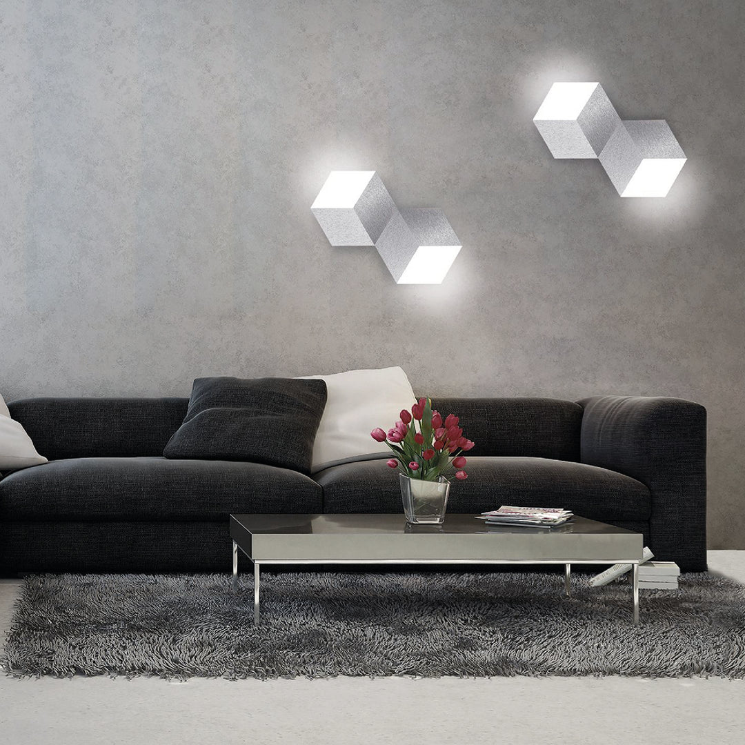 Geo wall/ceiling light