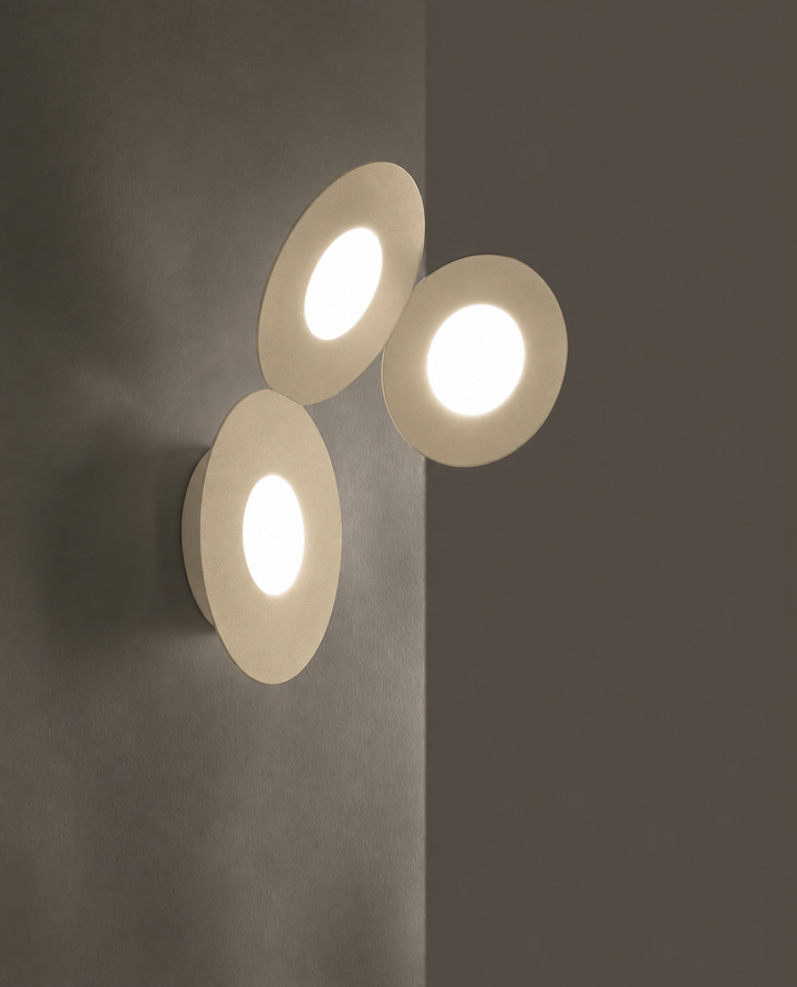 Cattaneo Mickey 861/3 PA Wand- und Deckenleuchte in Sandy mit drei GX53 Lichtscheiben