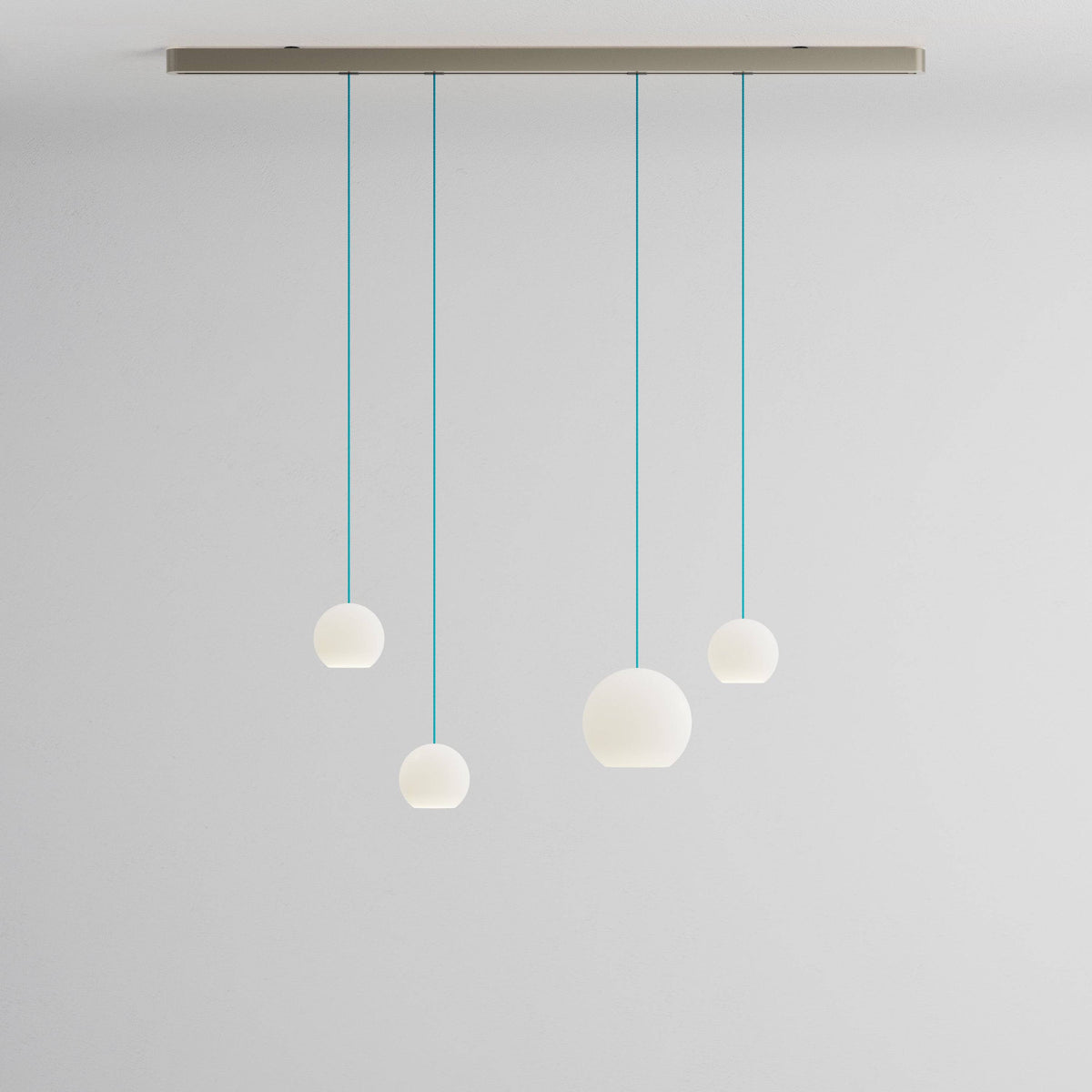 Komot, Pendelleuchte KOS Quattro 150cm, Nickel-Blau, Produktbild gemischte Gläser