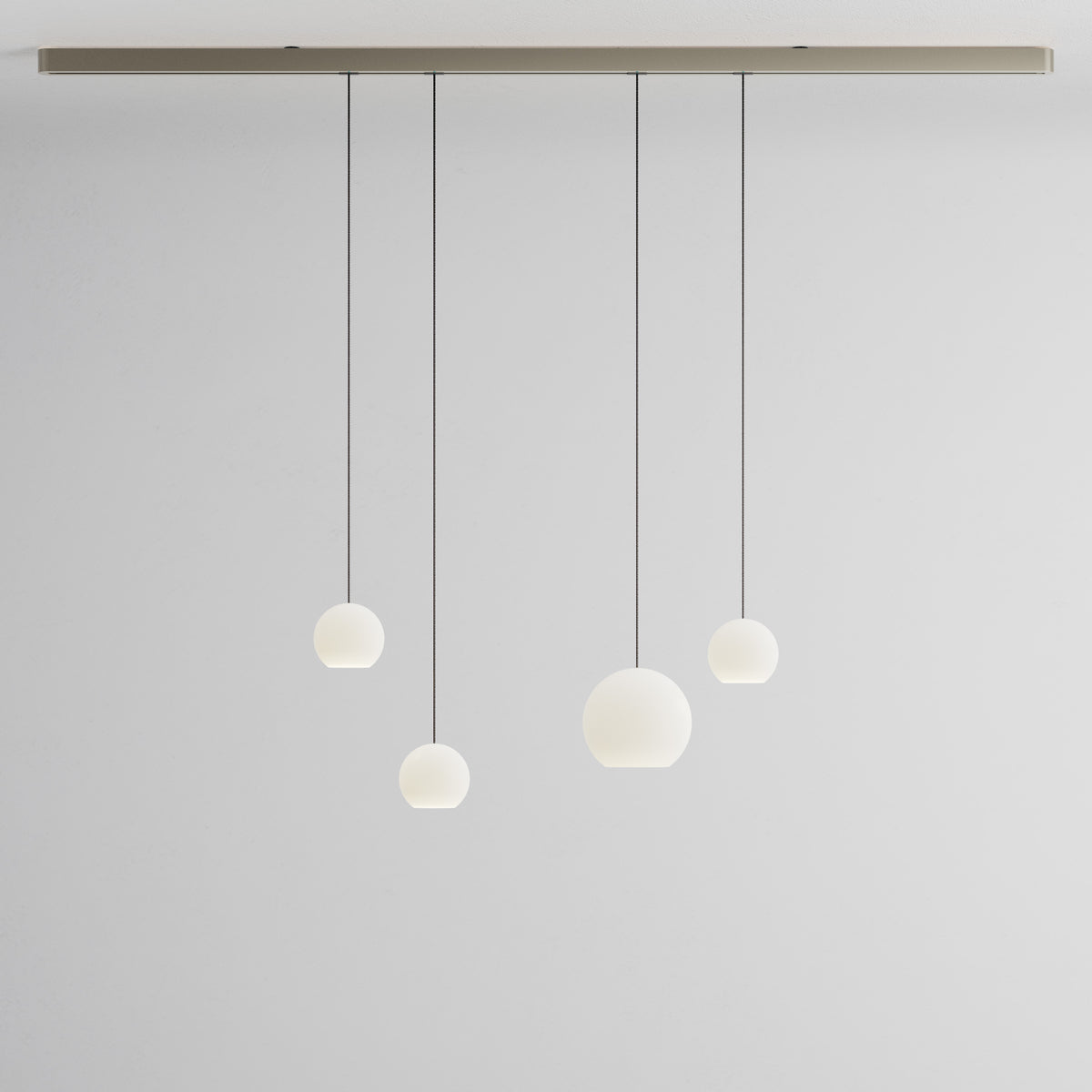 Komot, Pendelleuchte KOS Quattro 200cm, Nickel-Schwarz, Produktbild gemischte Gläser