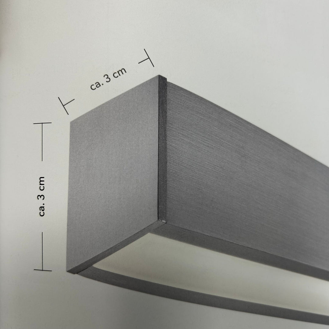 Ligne de luminaires suspendus