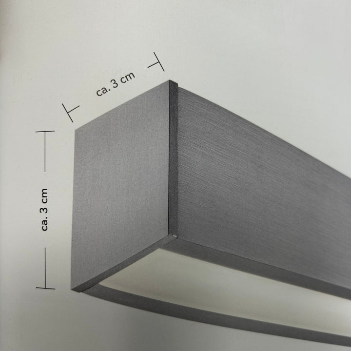 Ligne de luminaires suspendus