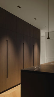 Arkoslight Black Foster LED Spots 5-fach, schwarz, moderne Anwendung in der Küche