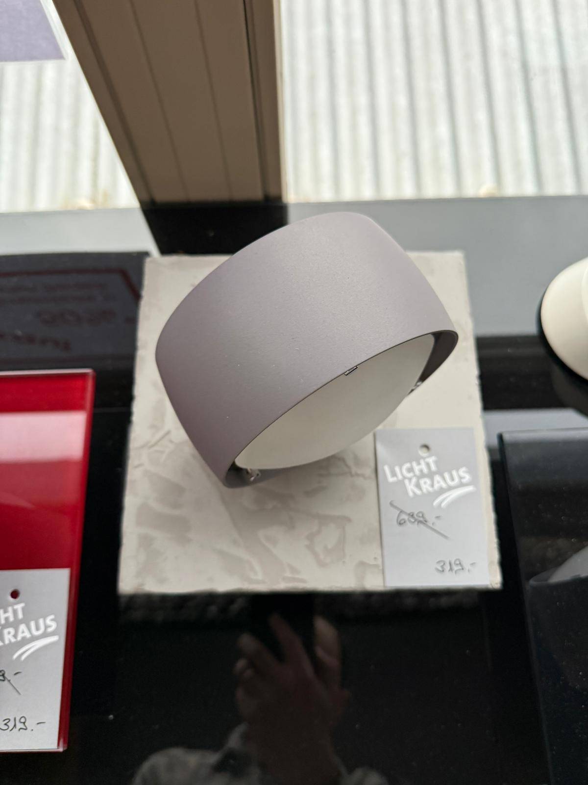 Moderne Wandleuchte Grace (Ausstellungsstück)