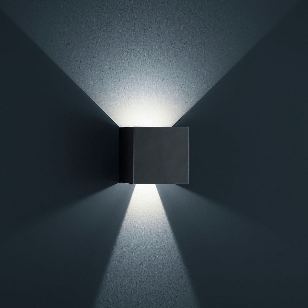 Bico XXL wall light