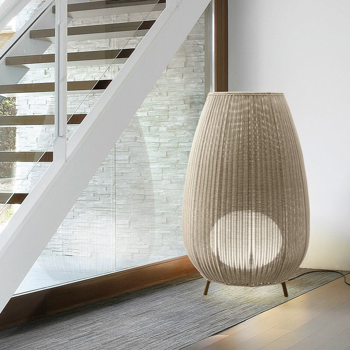 Amphora outdoor light