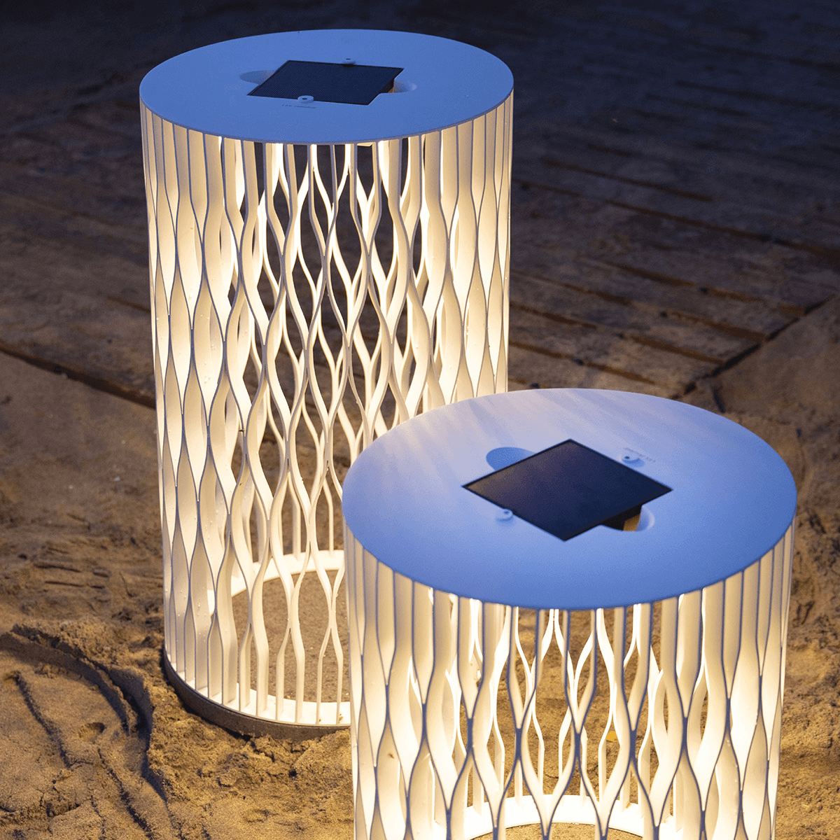 Solar-Standleuchte Cadix | Moderne Outdoor LED-Leuchte
