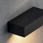 IP44.de, Wandleuchte iem.2 X, Raumbild, moderne Außenbeleuchtung