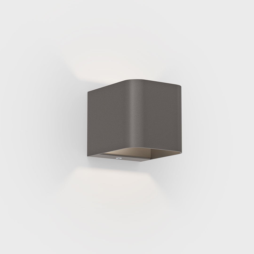 IP44.de, Wandleuchte Intro, Braun, moderne Außenleuchte