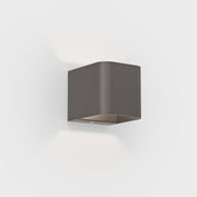 IP44.de, Wandleuchte Intro, Braun, moderne Außenleuchte