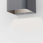 IP44.de, Wandleuchte Intro, Detail, moderne Lichtlösung