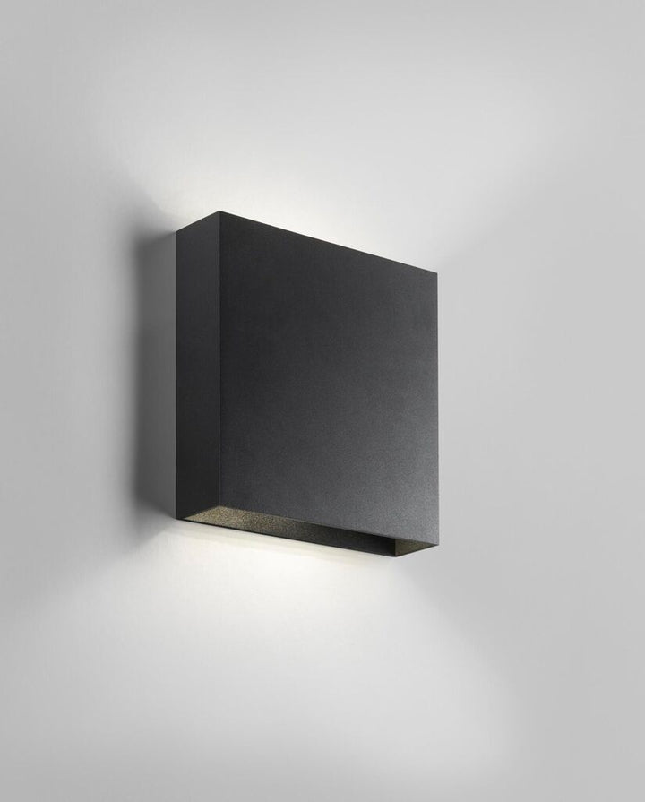 LIGHT-POINT Compact W2 Up/Down Wandleuchte Schwarz