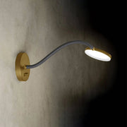 Holtkötter, Wandleuchte Flex W, Raumbild, flexible Wandbeleuchtung
