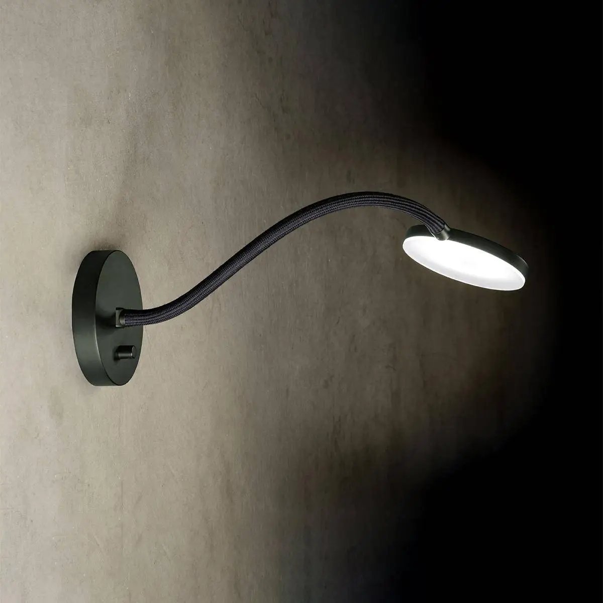 Holtkötter, Wandleuchte Flex W, Raumbild, hochwertige Lichtplanung