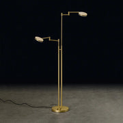 Holtkötter, Leseleuchte Plano Twin, Raumbild, flexible Lichtlösung
