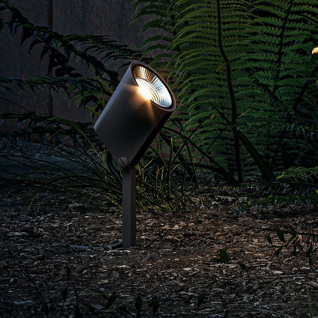 IP44.de LED Spießleuchte stic, moderne Anwendung im Garten