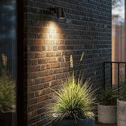 Wandleuchte stic, moderne dimmbare Außenbeleuchtung, Raumbild