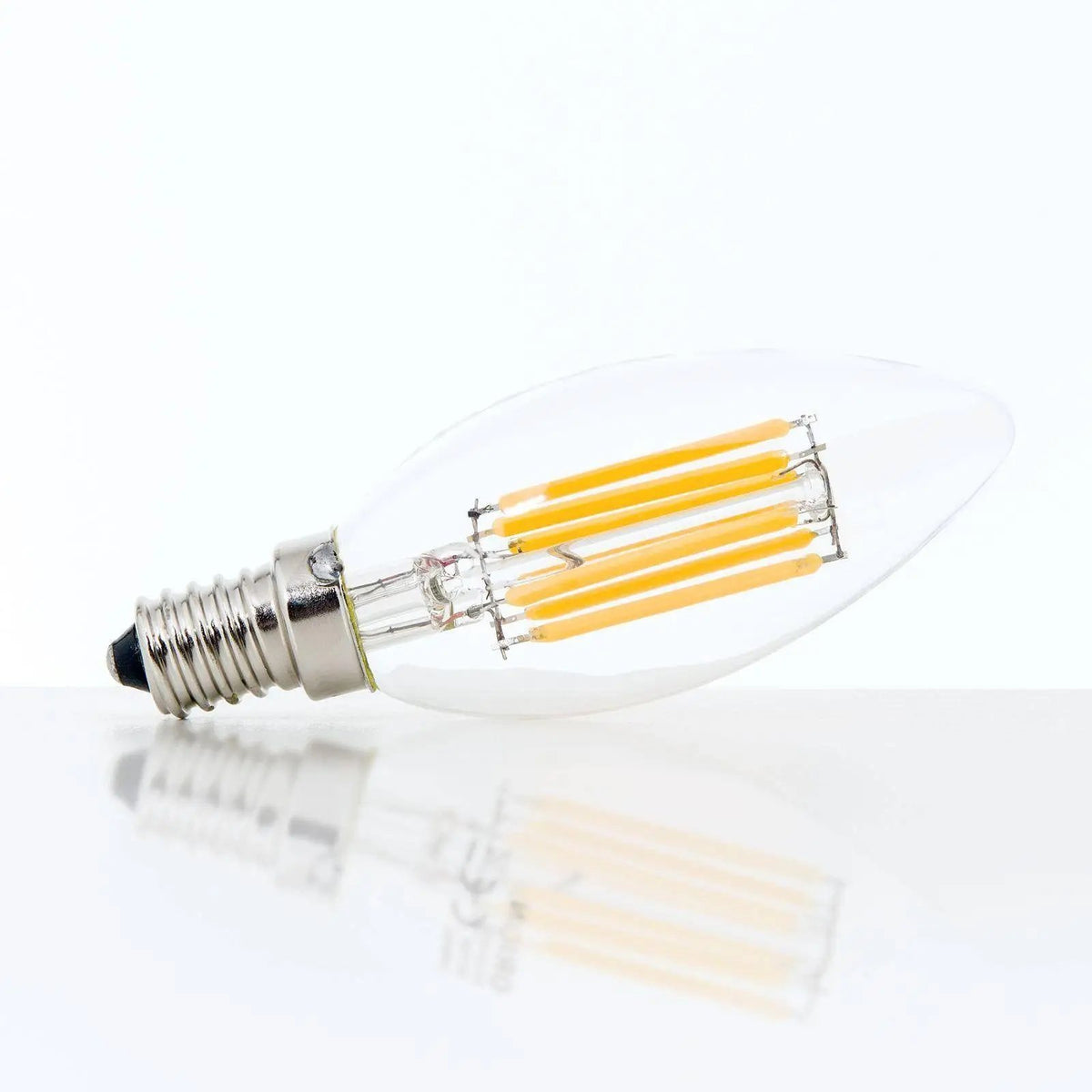 Orion, LED Kerze E14 klar, Detail, LED Ersatzleuchtmittel